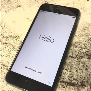 iPhone 7 iCloud locked